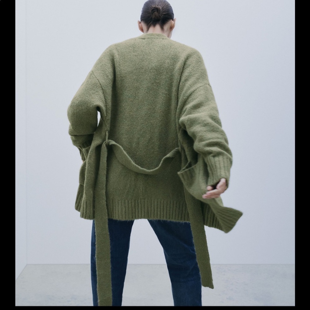 Zara Oversized Belted cardigan - Picture 5 of 7